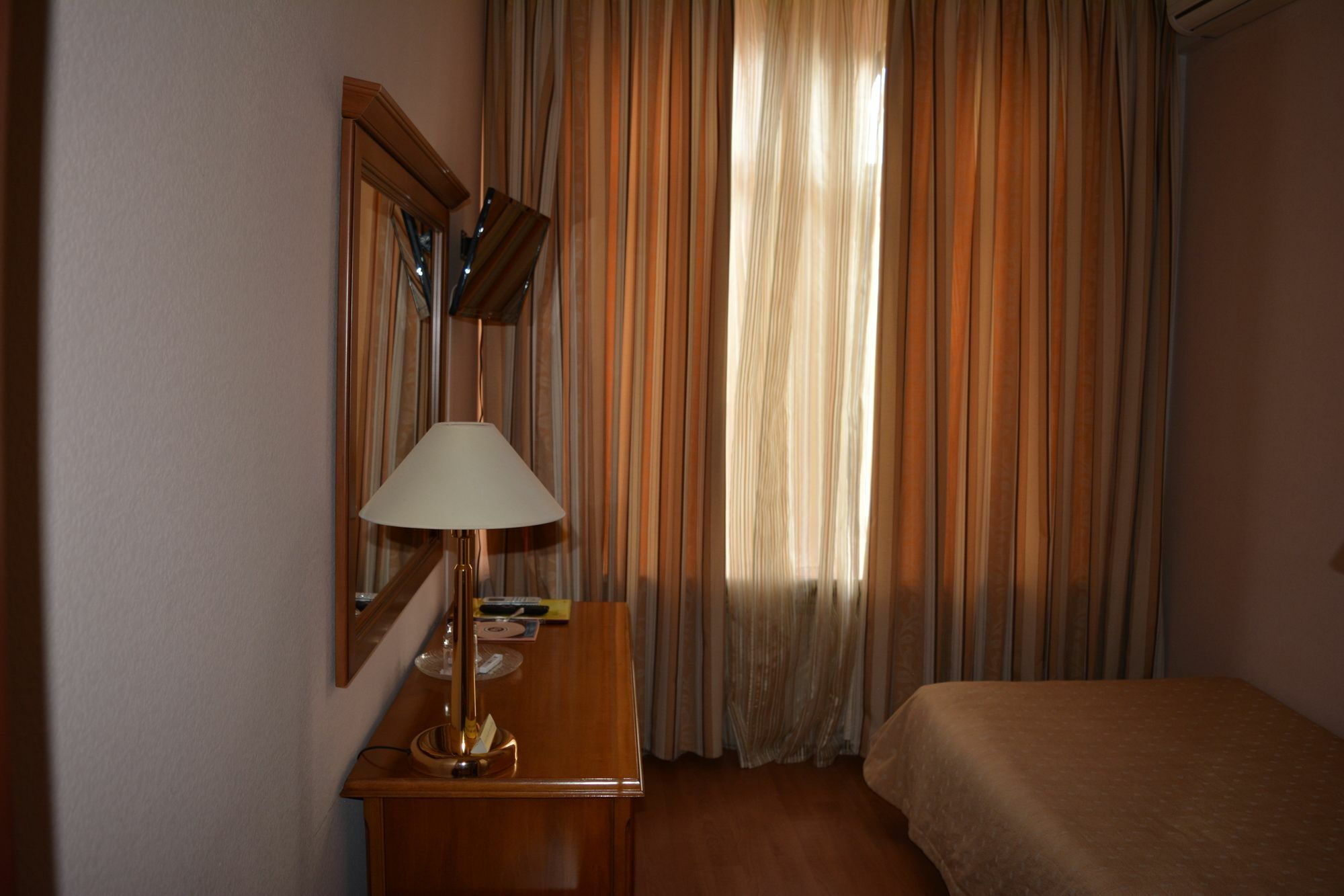 Domus Hotel-1 كييف المظهر الخارجي الصورة